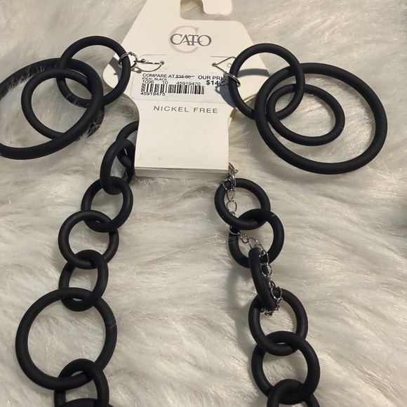 Cato Ideal Black Chain Adjustable Lightweight Necklace with Matching Earrings - Picture 3 of 4
